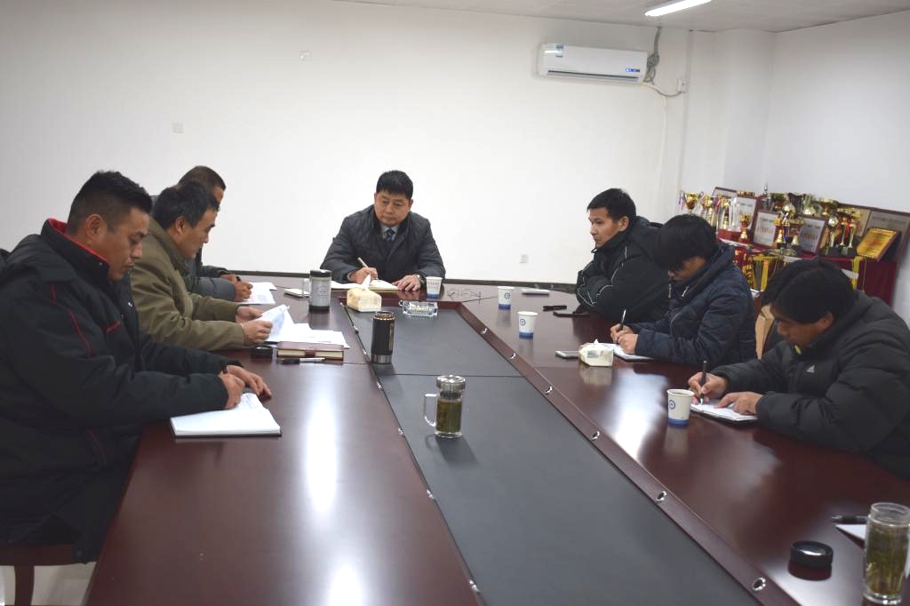 学校各单位召开2016年度处级党员领导干部民