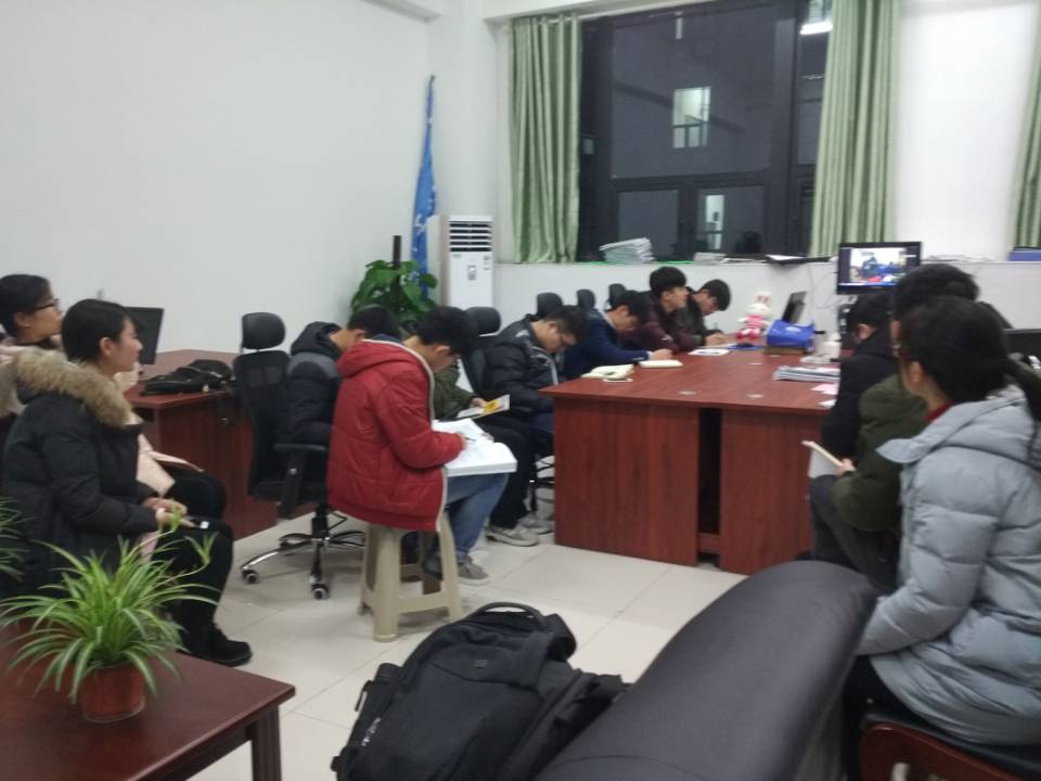 电气电信学生党支部召开2017年下半年预备党