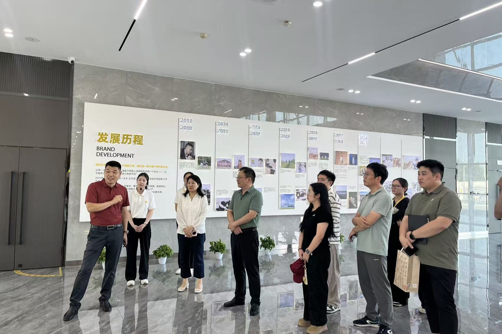 20260723动物科学学院赴认养一头牛集团开展访企拓岗专项行动.jpg